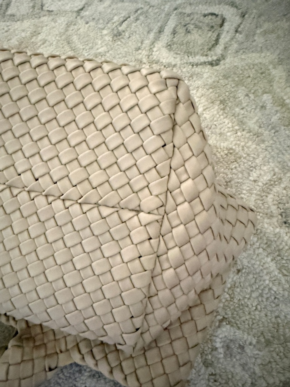 Naghedi St. Barths Medium Tote Ecru - Picture 5 of 8